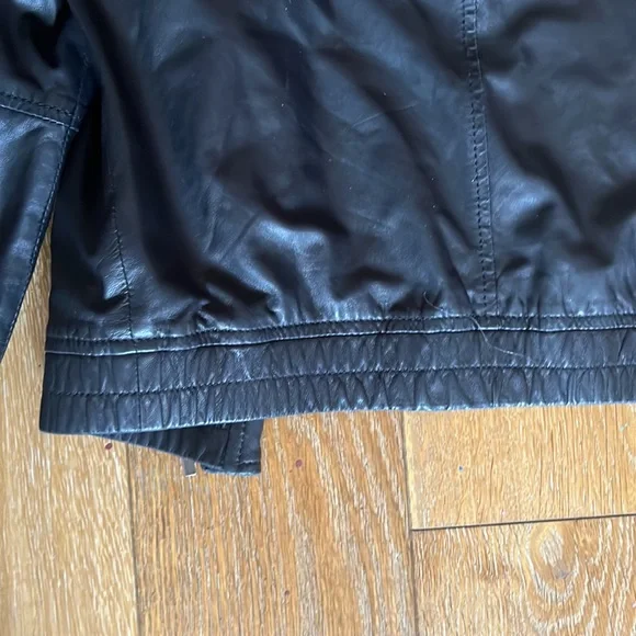 Theory genuine leather jacket petite cropped